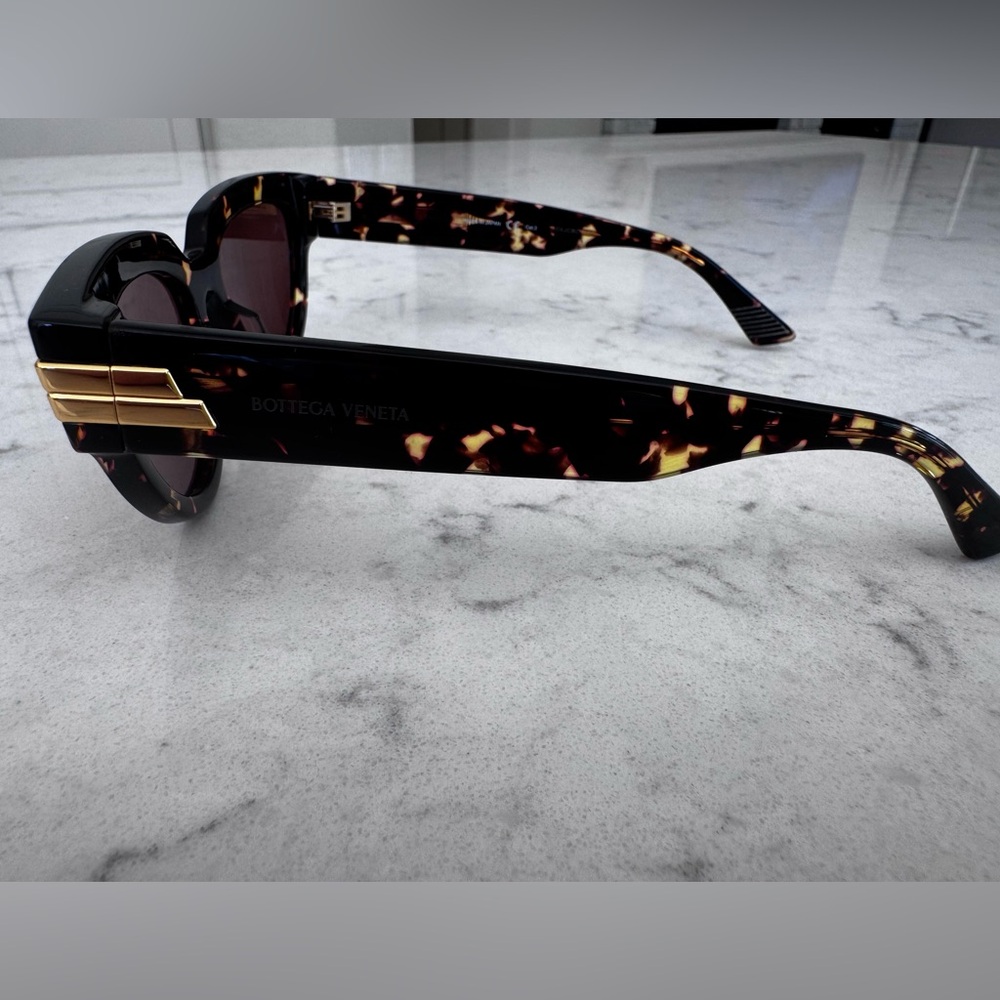 Bottega Veneta Cat Eye Sunglasses - BV1035S-002 - Picture 6 of 9
